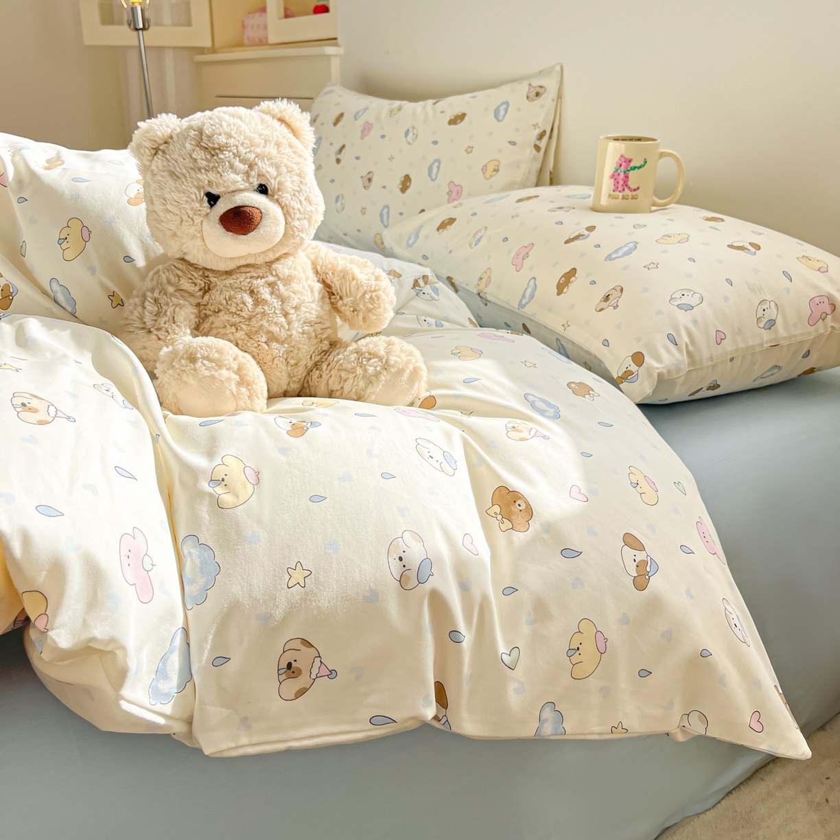 91家纺网 家纺一手货源 找家纺 吉象家纺 2026春夏新款全棉纯棉印花四件套 鼻涕狗