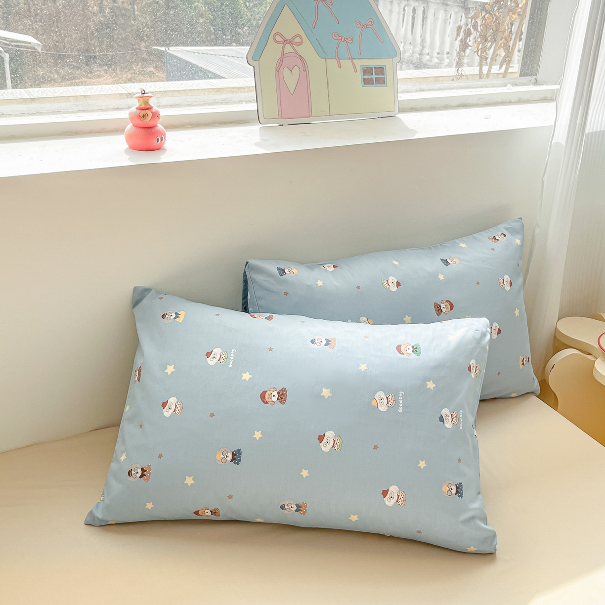 91家纺网 家纺一手货源 找家纺 吉象家纺 2026春夏新款全棉纯棉印花四件套 眼镜狗狗