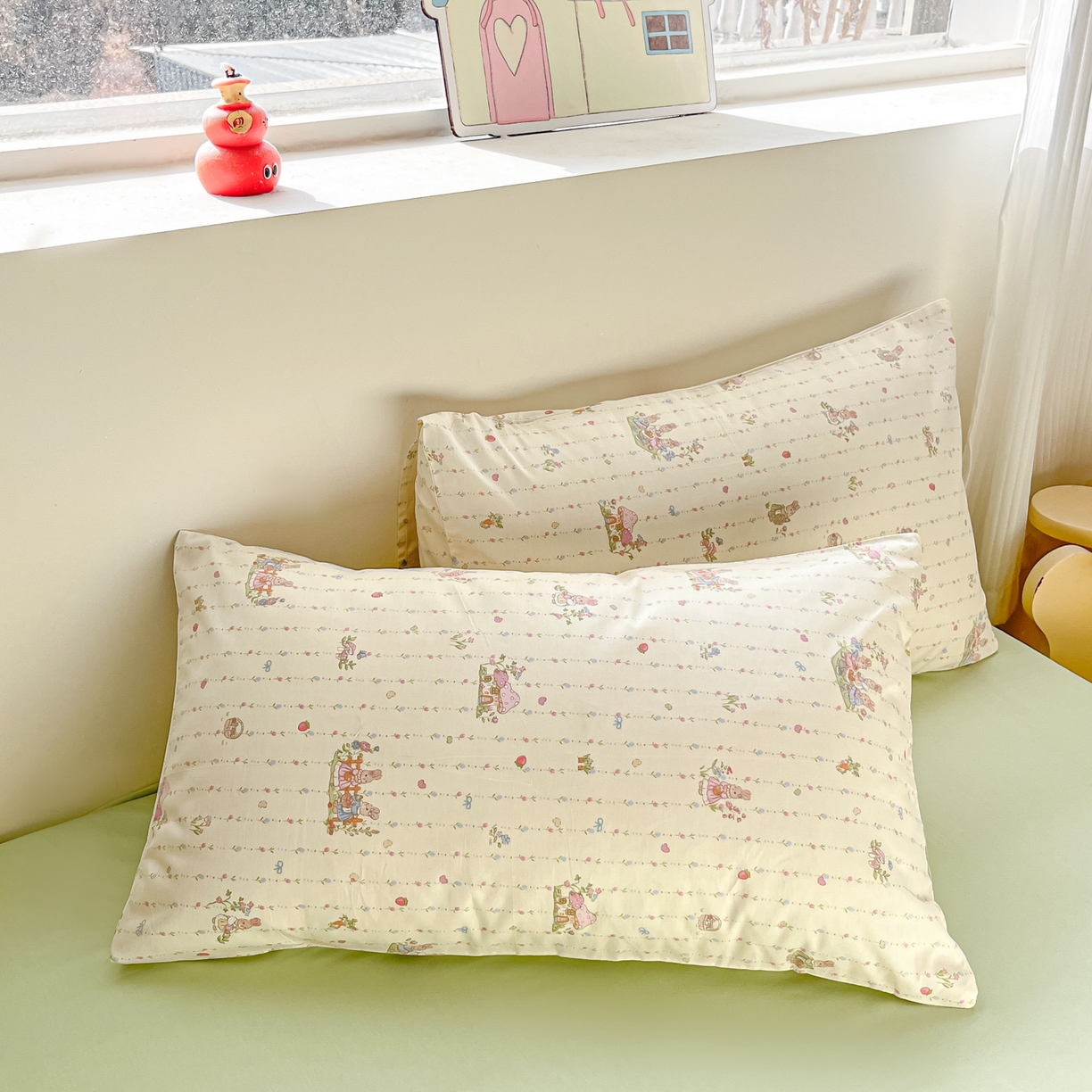 91家纺网 家纺一手货源 找家纺 吉象家纺 2026春夏新款全棉纯棉印花四件套 免兔野餐会