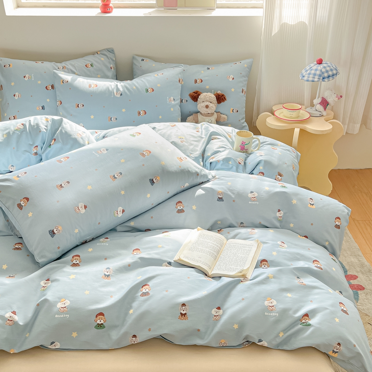 91家纺网 家纺一手货源 找家纺 吉象家纺 2026春夏新款全棉纯棉印花四件套 眼镜狗狗