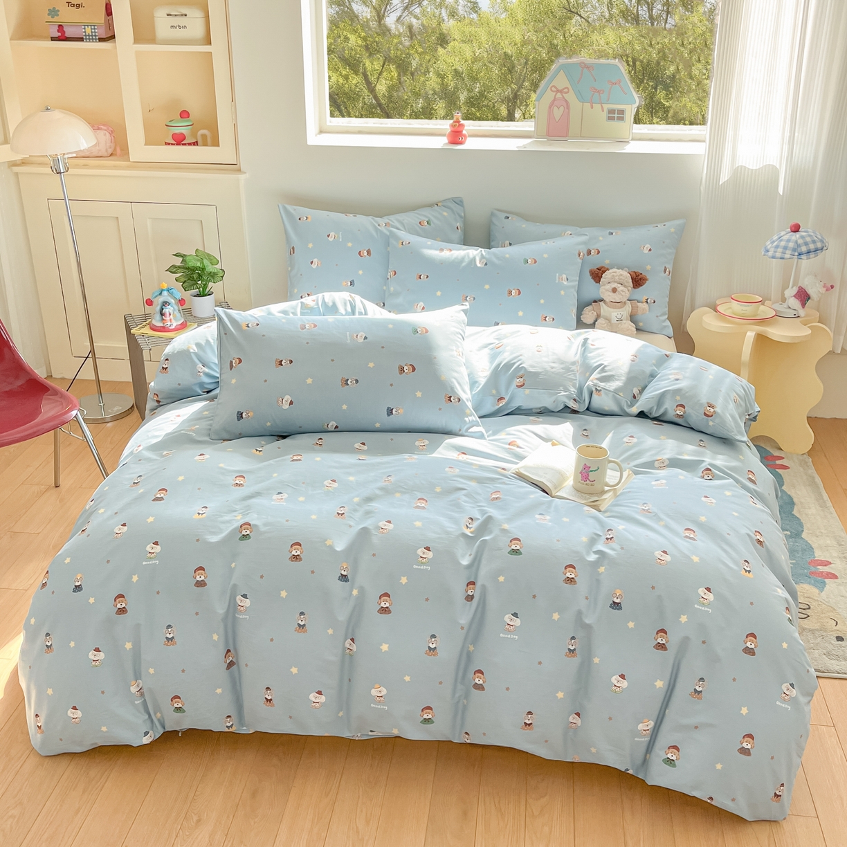 91家纺网 家纺一手货源 找家纺 吉象家纺 2026春夏新款全棉纯棉印花四件套 眼镜狗狗