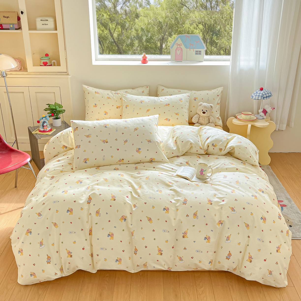 91家纺网 家纺一手货源 找家纺 吉象家纺 2026春夏新款全棉纯棉印花四件套 可爱星人