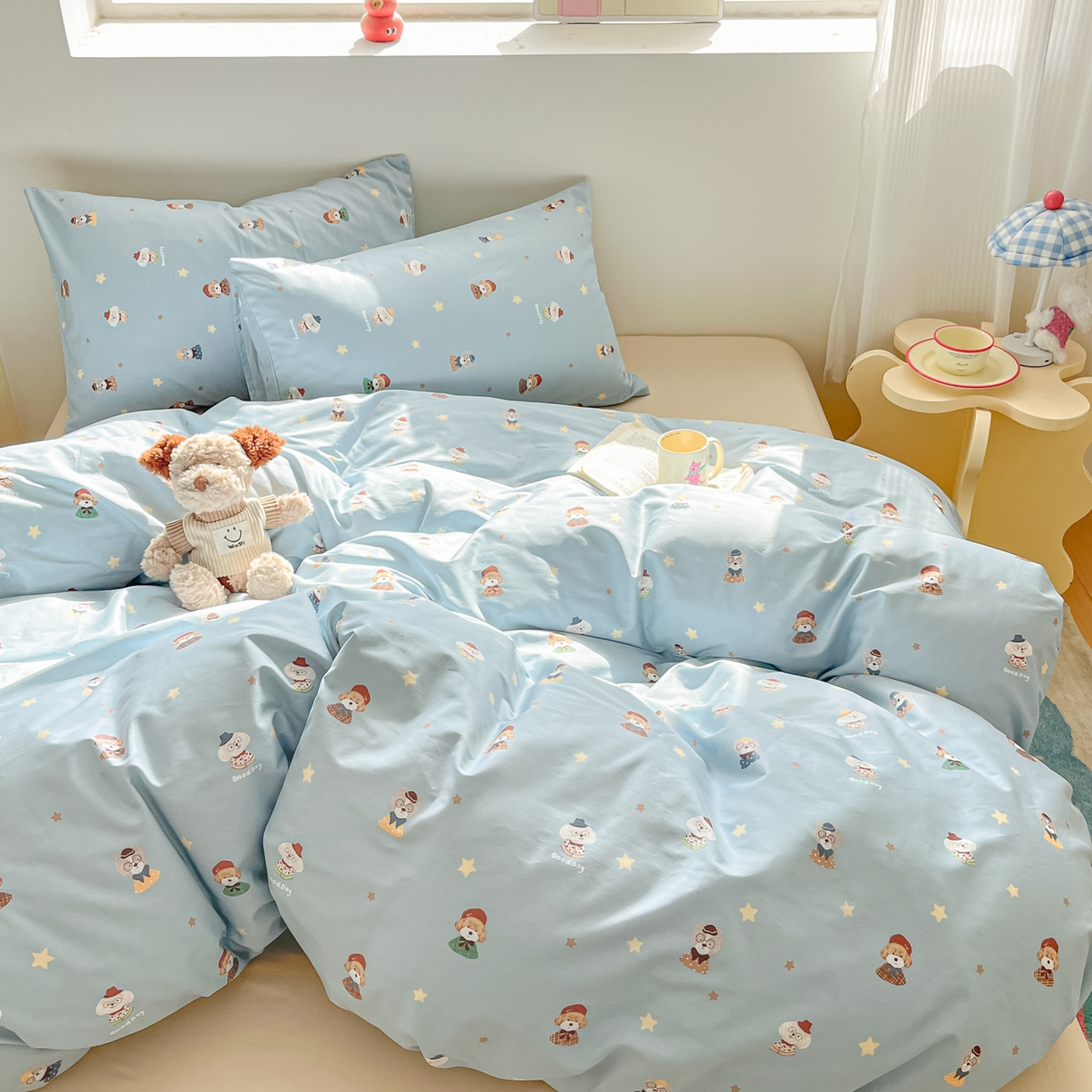 91家纺网 家纺一手货源 找家纺 吉象家纺 2026春夏新款全棉纯棉印花四件套 眼镜狗狗