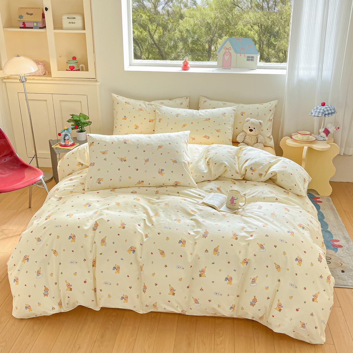 91家纺网 家纺一手货源 找家纺 吉象家纺 2026春夏新款全棉纯棉印花四件套 可爱星人