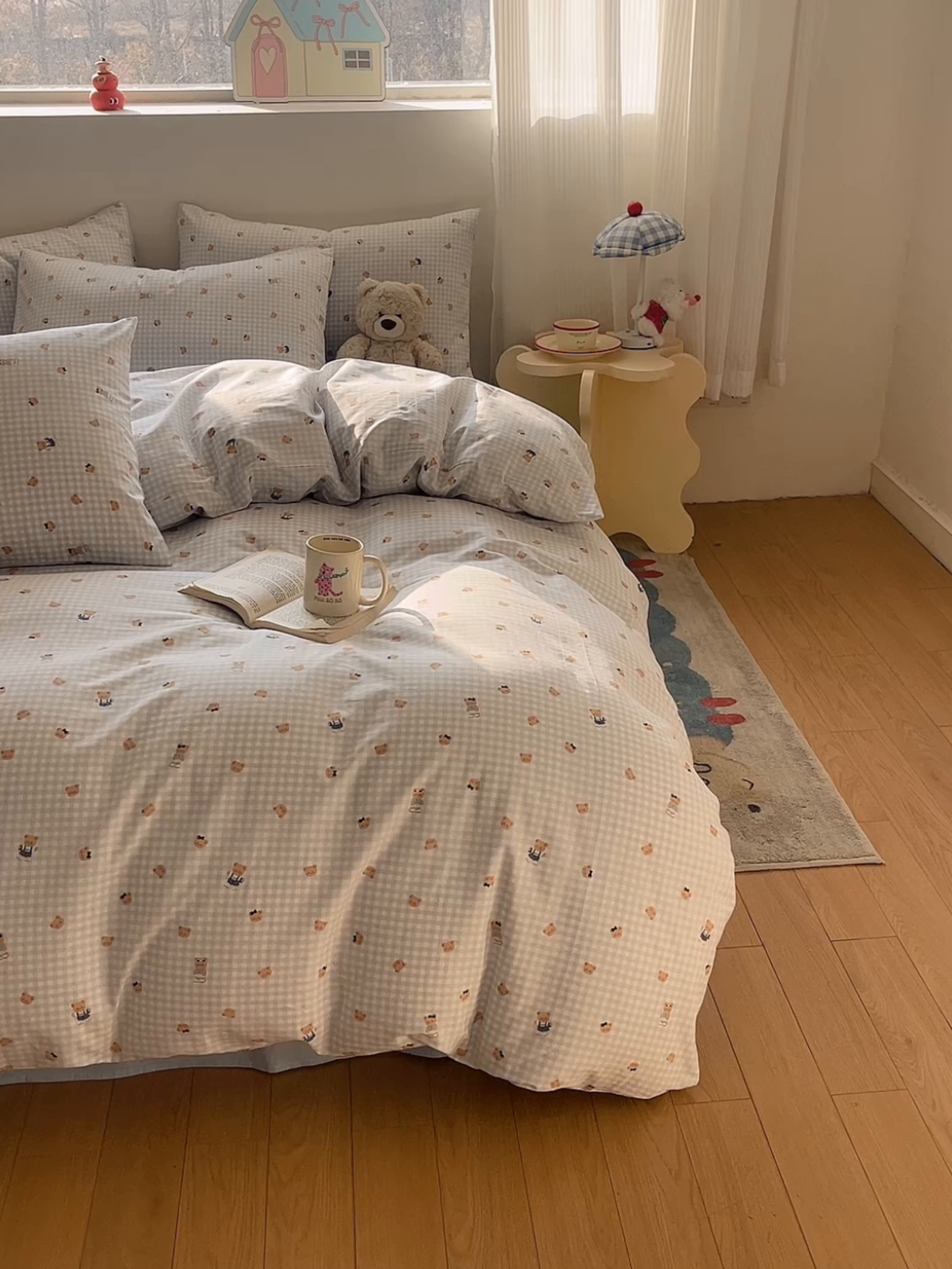 91家纺网 家纺一手货源 找家纺 吉象家纺 2026春夏新款全棉纯棉印花四件套 熊熊时光