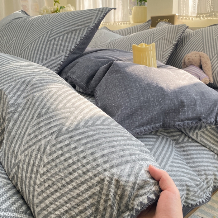 91家纺网 家纺一手货源 找家纺 浮光家居 2026新款全棉贝壳边纯棉四件套系列2 线韵时尚灰