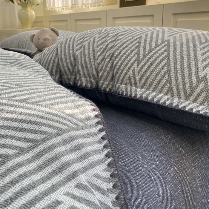 91家纺网 家纺一手货源 找家纺 浮光家居 2026新款全棉贝壳边纯棉单被套系列2 线韵时尚灰