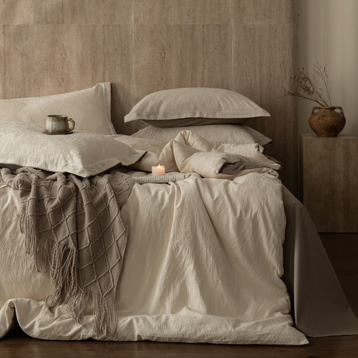 91家纺网 家纺一手货源 找家纺 爱思佳 2026新款A类全棉60s浮雕亮面提花系列四件套 克拉-灰