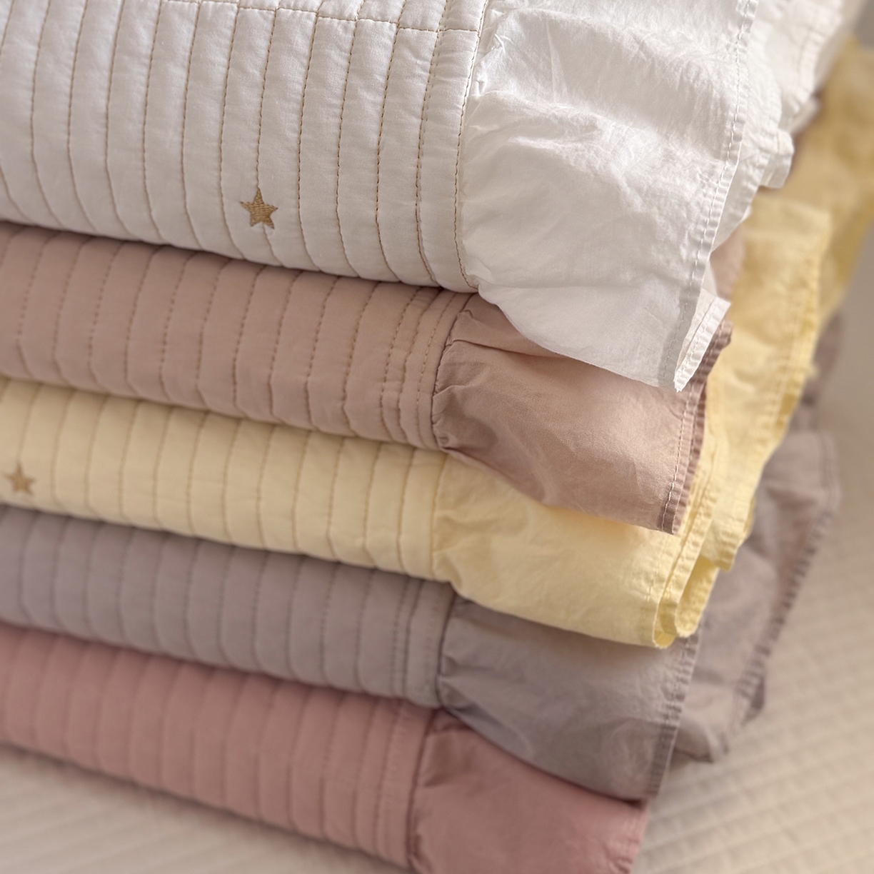 91家纺网 家纺一手货源 找家纺 诗黛尔 2026春夏新款星空间双面60支水洗全棉床盖三件套/四件套 组合