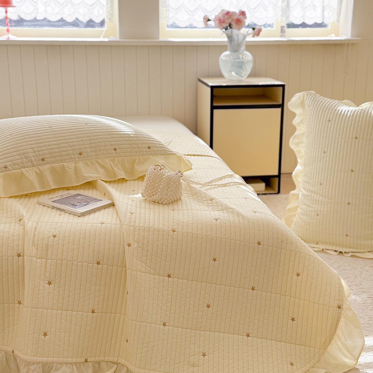 91家纺网 家纺一手货源 找家纺 诗黛尔 2026春夏新款星空间双面60支水洗全棉床盖三件套/四件套 星空间-浅黄