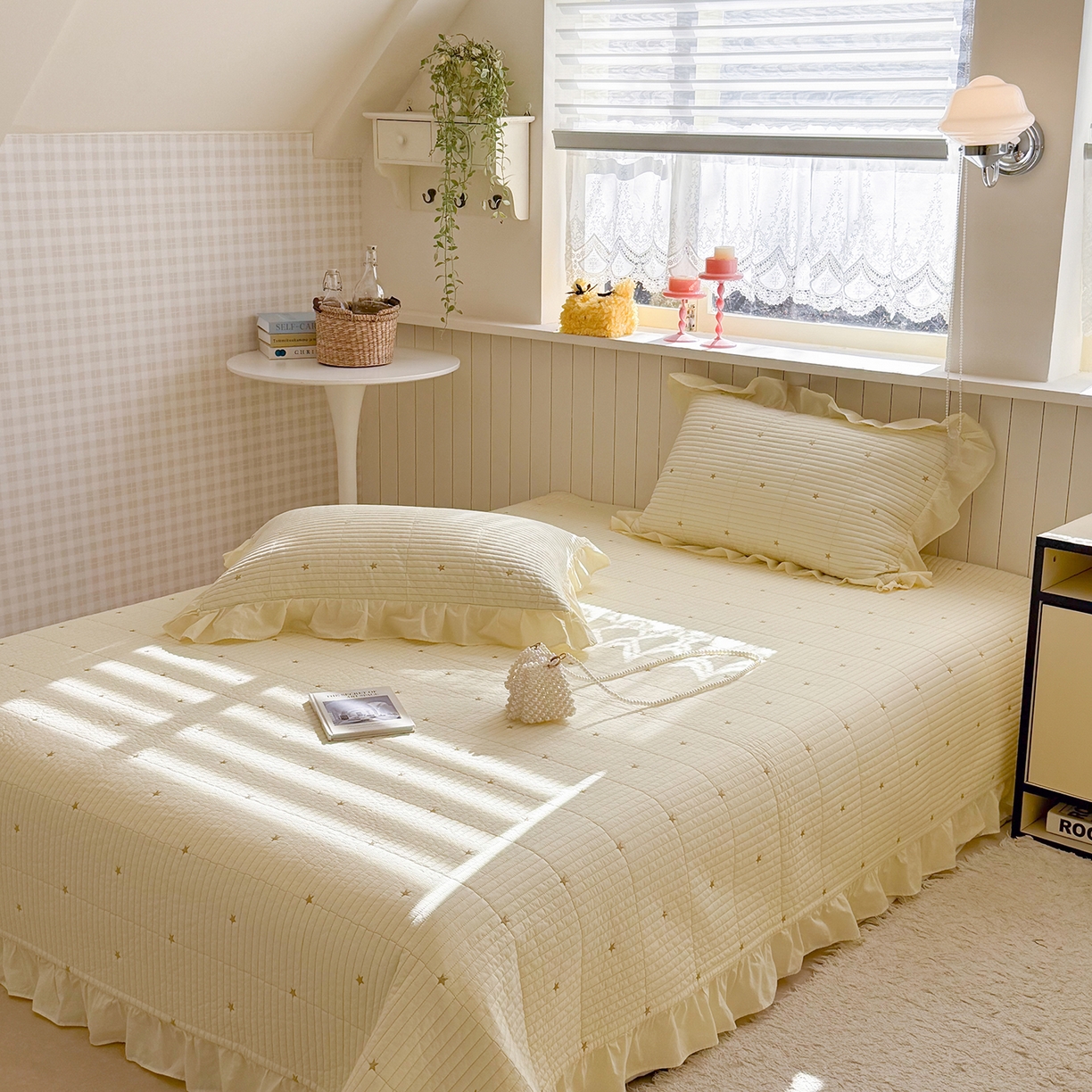 91家纺网 家纺一手货源 找家纺 诗黛尔 2026春夏新款星空间双面60支水洗全棉床盖三件套/四件套 星空间-浅黄