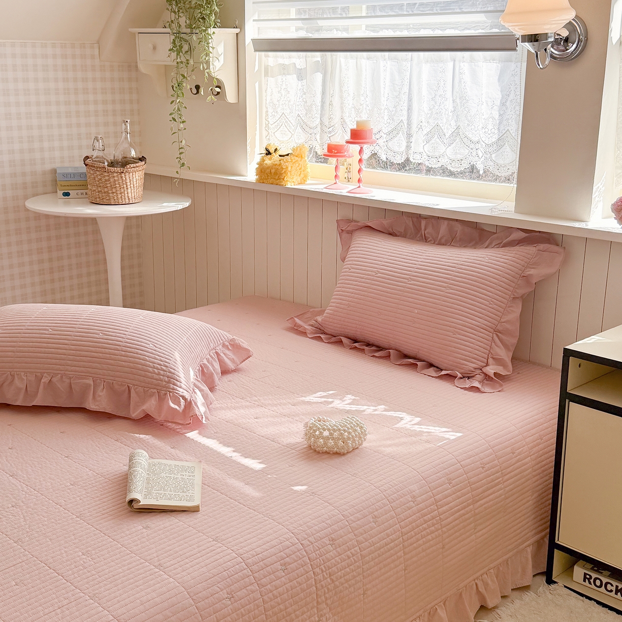 91家纺网 家纺一手货源 找家纺 诗黛尔 2026春夏新款星空间双面60支水洗全棉床盖三件套/四件套 星空间-樱粉