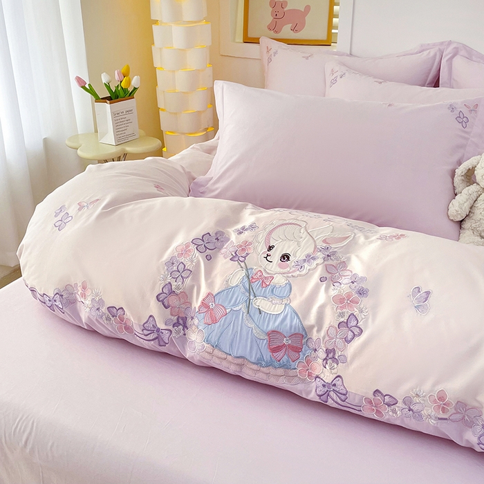 91家纺网 家纺一手货源 找家纺 金绣美居 2026新款全棉纯棉大版贴布绣四件套-兔游花园 兔游花园-紫