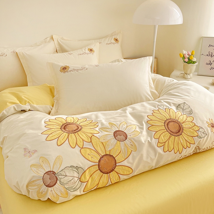 91家纺网 家纺一手货源 找家纺 （总）金绣美居 2026新款全棉纯棉大版贴布绣四件套-向日葵