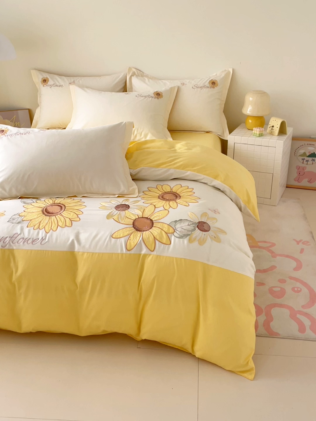 91家纺网 家纺一手货源 找家纺 （总）金绣美居 2026新款全棉纯棉大版贴布绣四件套-向日葵