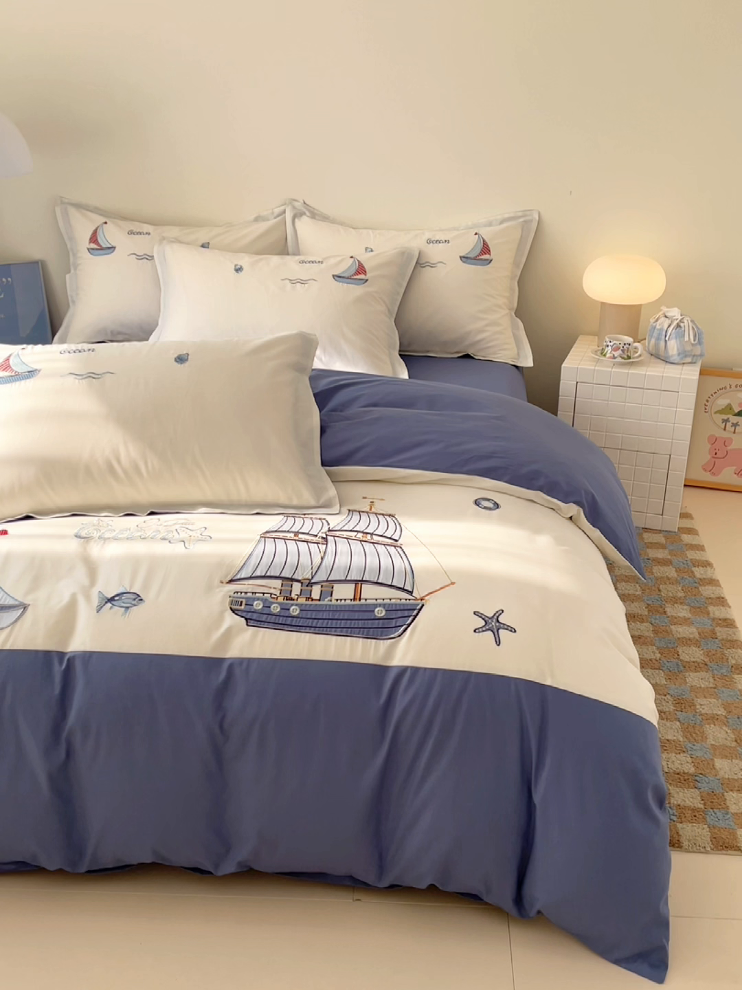 91家纺网 家纺一手货源 找家纺 （总）金绣美居 2026新款全棉纯棉大版贴布绣四件套-帆船