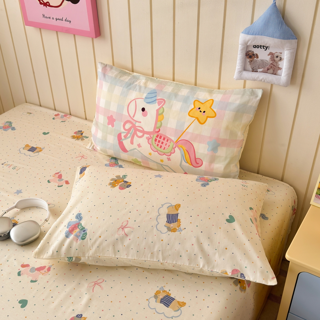 91家纺网 家纺一手货源 找家纺 乐童家纺 2026新款13370纯棉毛巾绣呆萌系列四件套第一波 马上有钱-粉