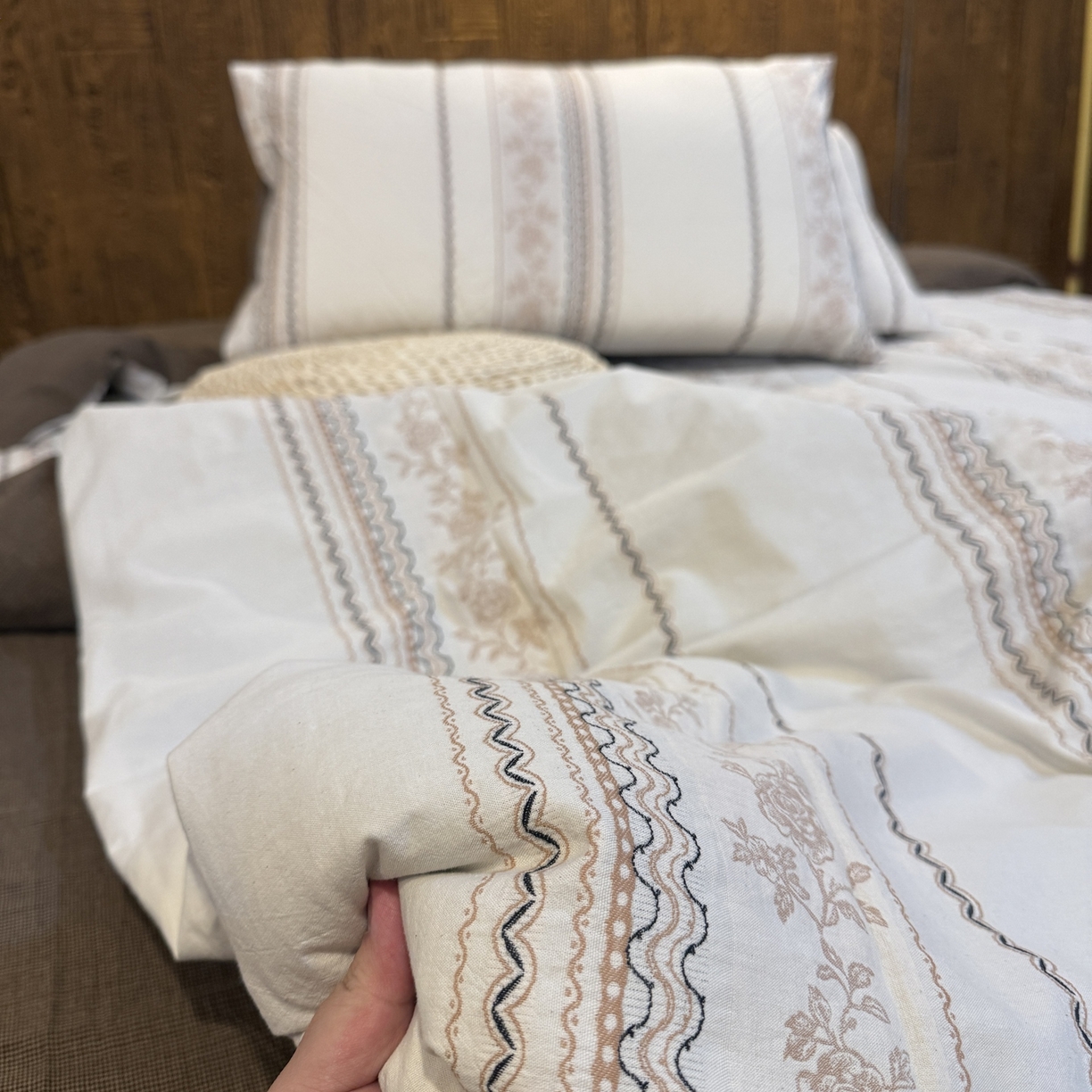 91家纺网 家纺一手货源 找家纺 （总）仰望棉麻双层纱供应链 2026新款全棉纯棉色织提花四件套-爱琴海