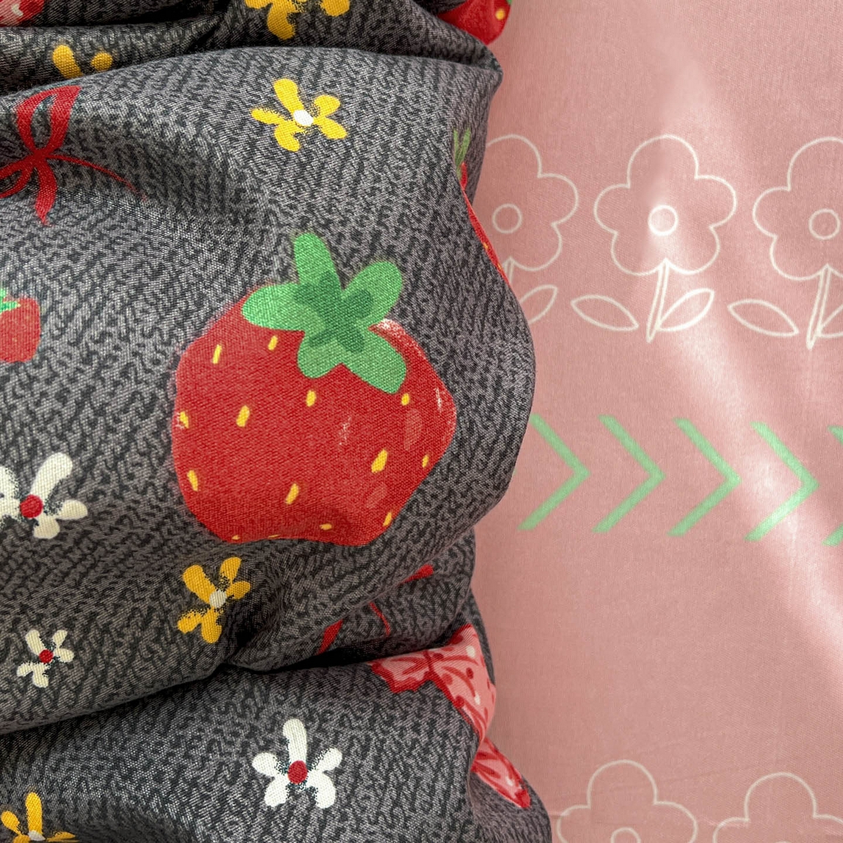 91家纺网 家纺一手货源 找家纺 花伞家居 2026直播网销斜纹加厚磨毛印花植物羊绒四件套（更多花型见二链接）莓莓星冰乐