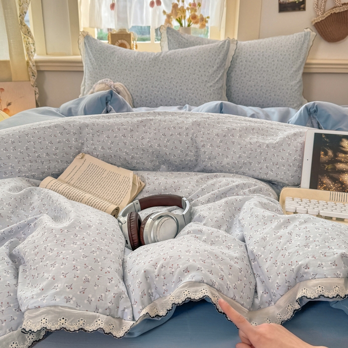 91家纺网 家纺一手货源 找家纺 梦纤绒 2026新款A类仿棉古法水洗棉法式全棉花边四件套 小幸运-蓝