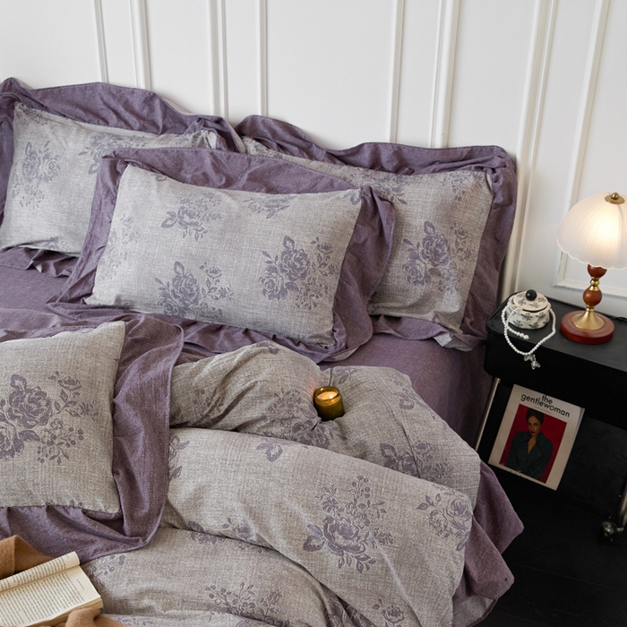 91家纺网 家纺一手货源 找家纺 梦纤绒 2026新款高克重法式复古亚麻花边款四件套 时光紫