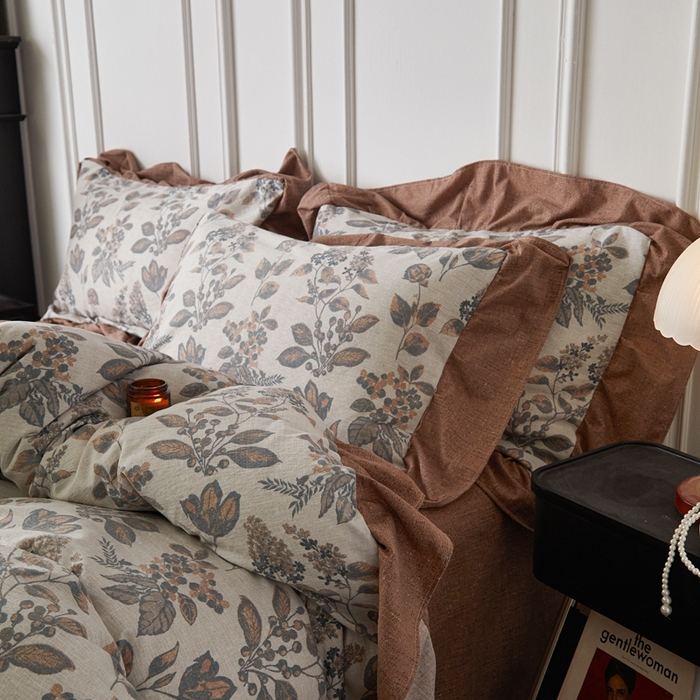 91家纺网 家纺一手货源 找家纺 梦纤绒 2026新款高克重法式复古亚麻花边款四件套 雾影