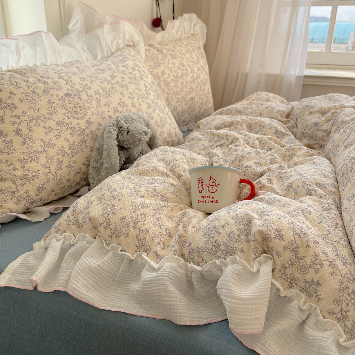 91家纺网 家纺一手货源 找家纺 （总）繁花家居 2026新款韩系花边小碎花泡芙棉云感邹邹纱费尔岛风四件套