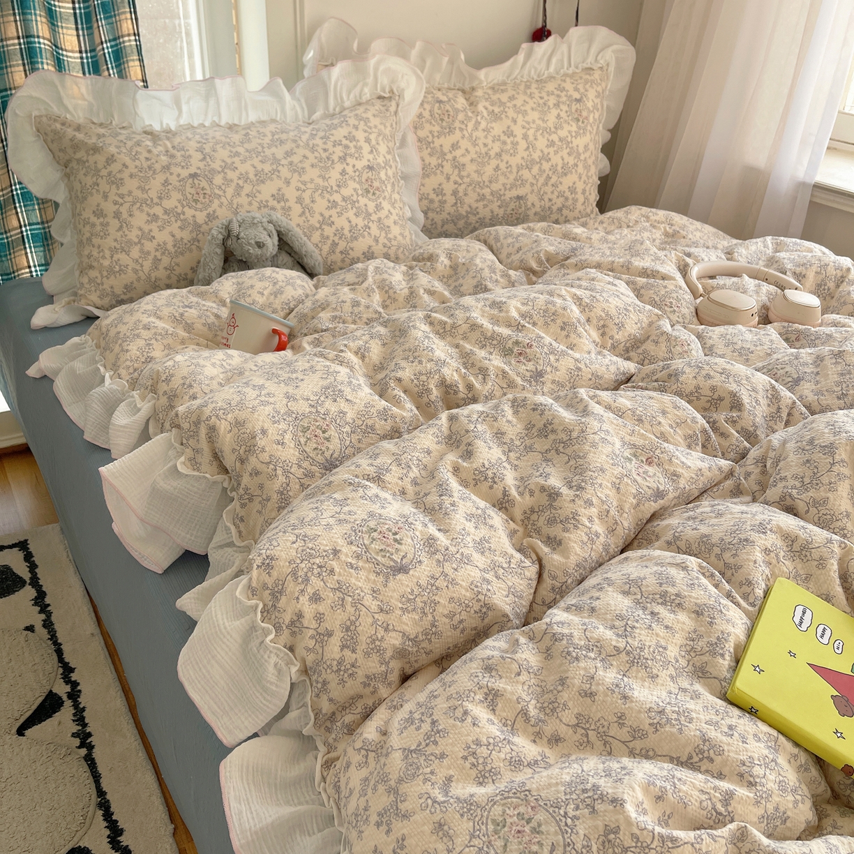 91家纺网 家纺一手货源 找家纺 （总）繁花家居 2026新款韩系花边小碎花泡芙棉云感邹邹纱费尔岛风四件套