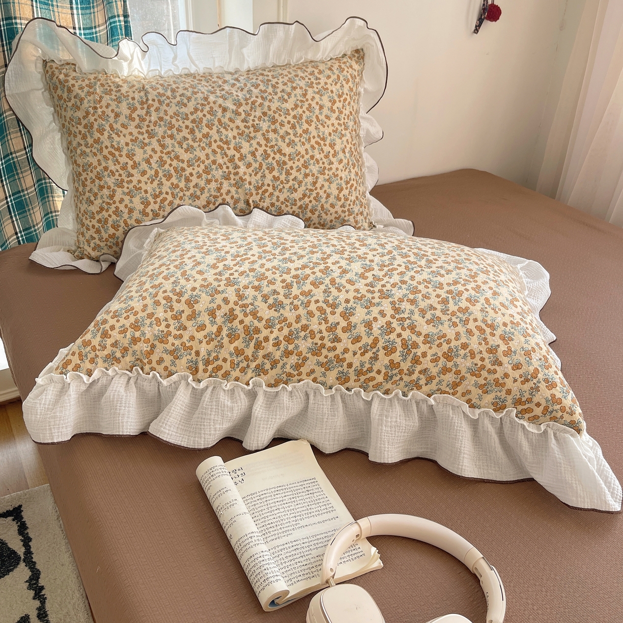 91家纺网 家纺一手货源 找家纺 繁花家居 2026新款韩系花边小碎花泡芙棉云感邹邹纱费尔岛风四件套 秋日盛果