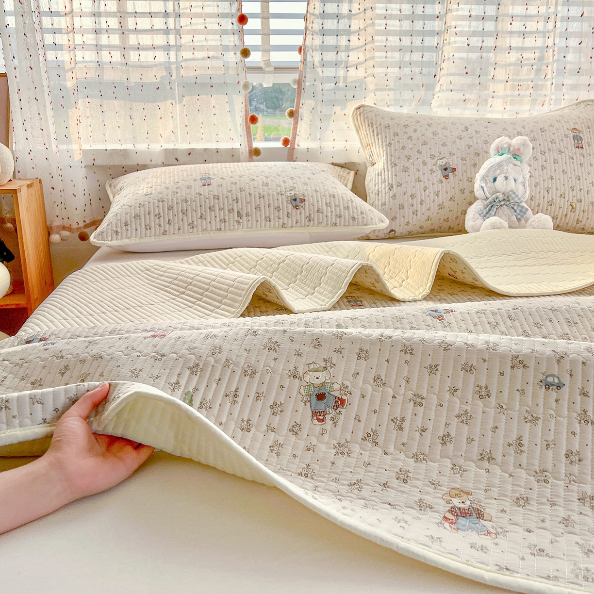 91家纺网 家纺一手货源 找家纺 （总）X猫先生 2026新款全棉床盖小清新夹棉床单炕盖四季跑量款