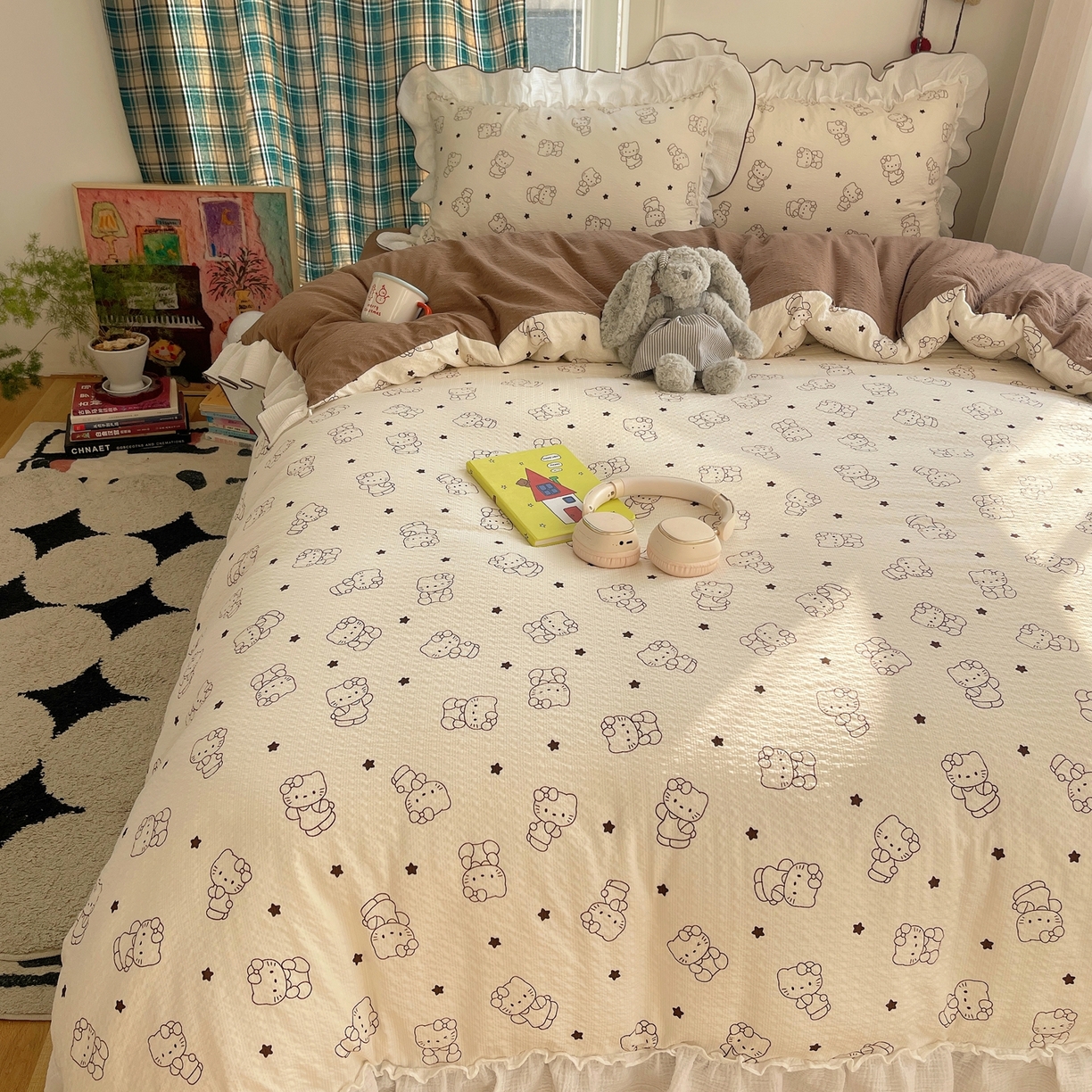 91家纺网 家纺一手货源 找家纺 繁花家居 2026新款韩系花边小碎花泡芙棉云感邹邹纱费尔岛风四件套 星星乖猫