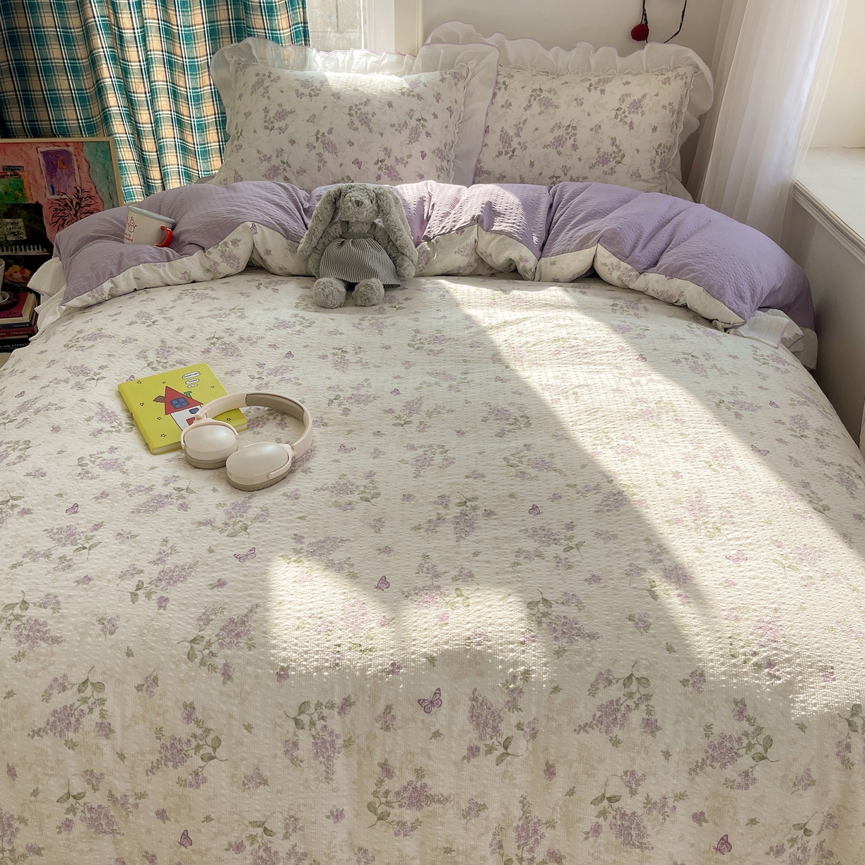 91家纺网 家纺一手货源 找家纺 繁花家居 2026新款韩系花边小碎花泡芙棉云感邹邹纱费尔岛风四件套 紫藤蝶舞