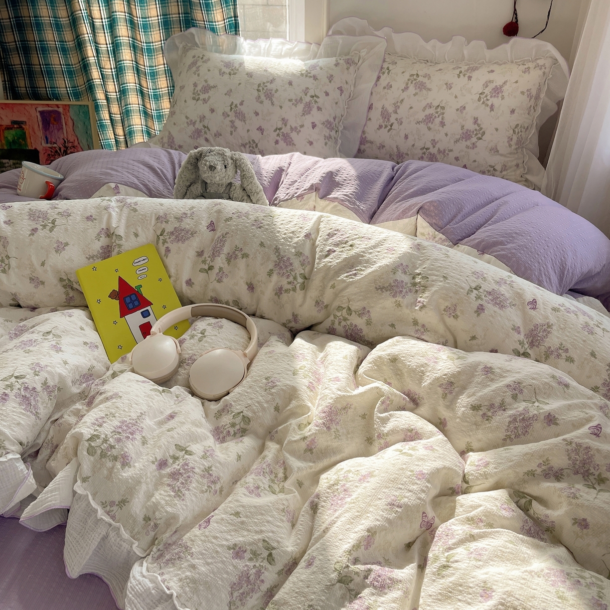 91家纺网 家纺一手货源 找家纺 繁花家居 2026新款韩系花边小碎花泡芙棉云感邹邹纱费尔岛风四件套 紫藤蝶舞