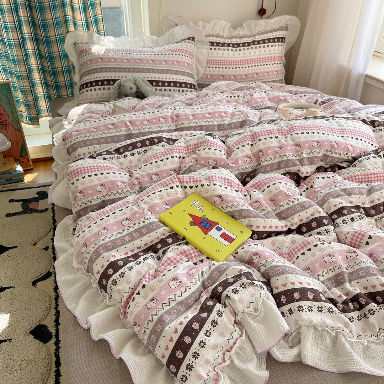 91家纺网 家纺一手货源 找家纺 （总）繁花家居 2026新款韩系花边小碎花泡芙棉云感邹邹纱费尔岛风四件套