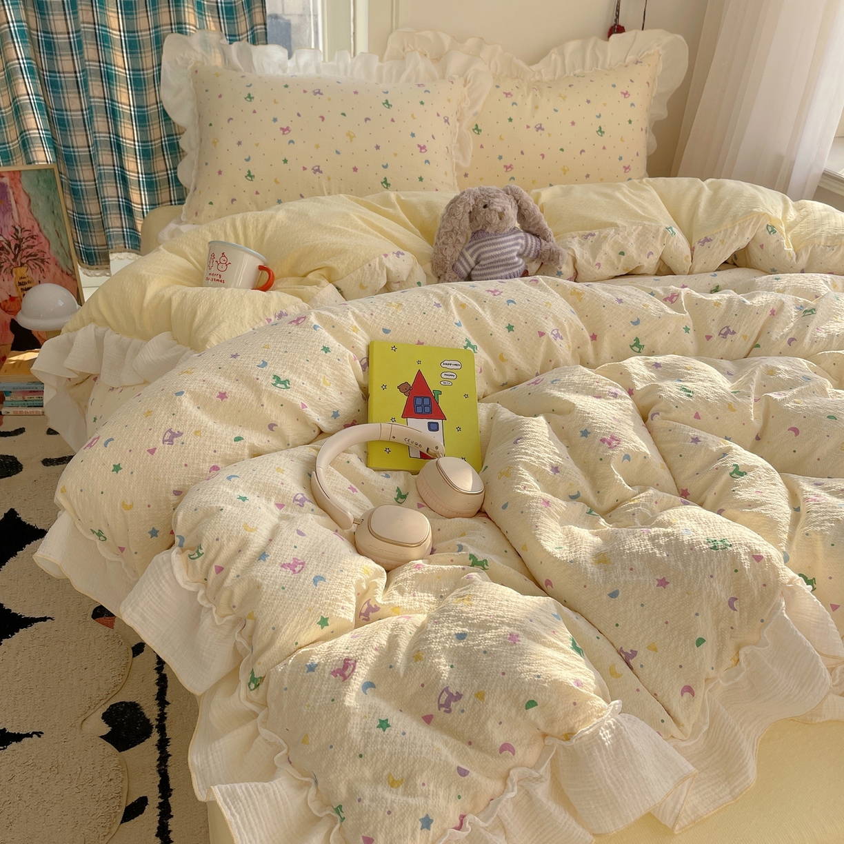 91家纺网 家纺一手货源 找家纺 （总）繁花家居 2026新款韩系花边小碎花泡芙棉云感邹邹纱费尔岛风四件套