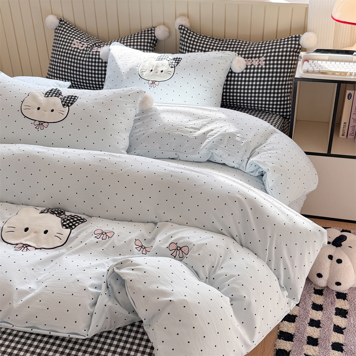 91家纺网 家纺一手货源 找家纺 吾欢心 2026春夏新款古法水洗仿棉卡通贴布绣四件套可爱猫咪 可爱猫咪蓝