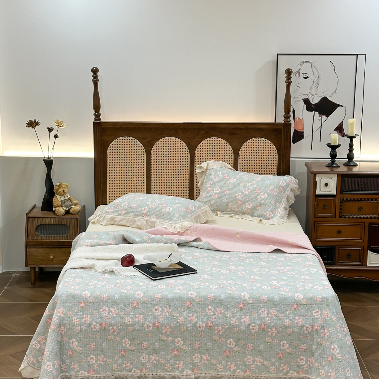 91家纺网 家纺一手货源 找家纺 床盖工厂店 2025新款法式双面全面填充棉花床盖三件套 恋恋花开-绿