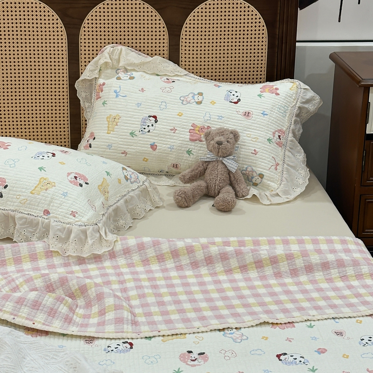 91家纺网 家纺一手货源 找家纺 （总）床盖工厂店 2025新款法式双面全面填充棉花床盖三件套