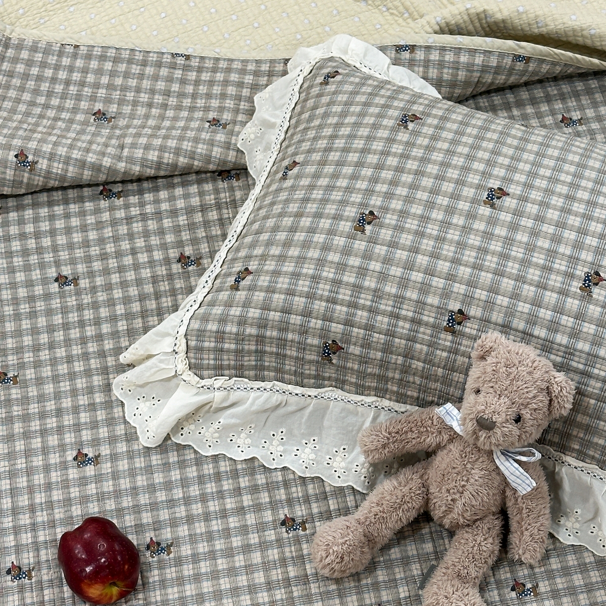 91家纺网 家纺一手货源 找家纺 床盖工厂店 2025新款法式双面全面填充棉花床盖三件套 阿柴小镇