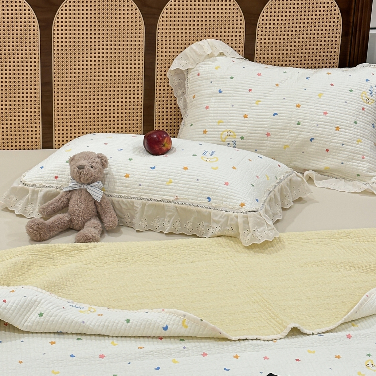 91家纺网 家纺一手货源 找家纺 床盖工厂店 2025新款法式双面全面填充棉花床盖三件套 繁星