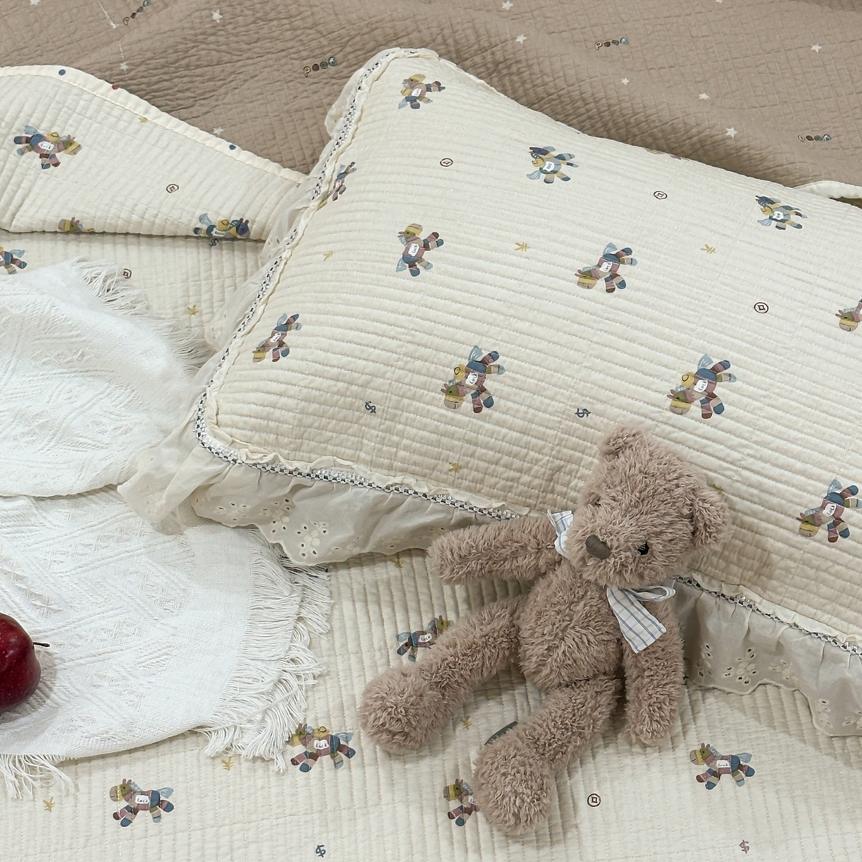 91家纺网 家纺一手货源 找家纺 床盖工厂店 2025新款法式双面全面填充棉花床盖三件套 小马浅浅