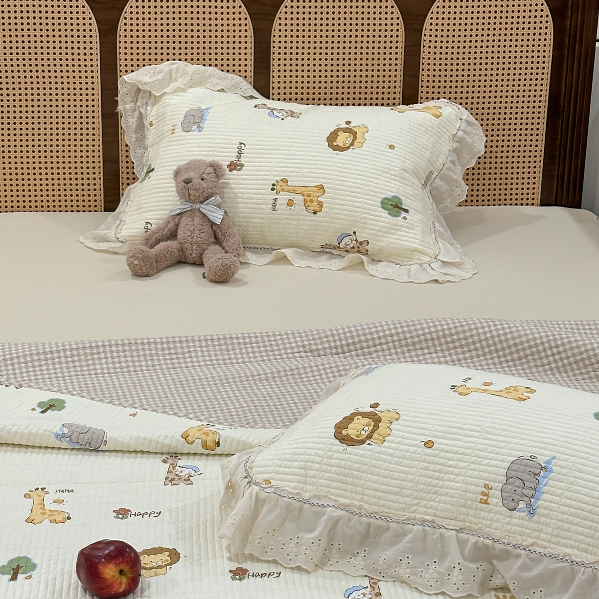 91家纺网 家纺一手货源 找家纺 床盖工厂店 2025新款法式双面全面填充棉花床盖三件套 游乐园