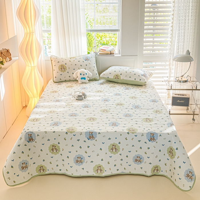 91家纺网 家纺一手货源 找家纺 X猫先生 2026新款全棉床盖小清新夹棉床单炕盖四季跑量款 蜜罐熊