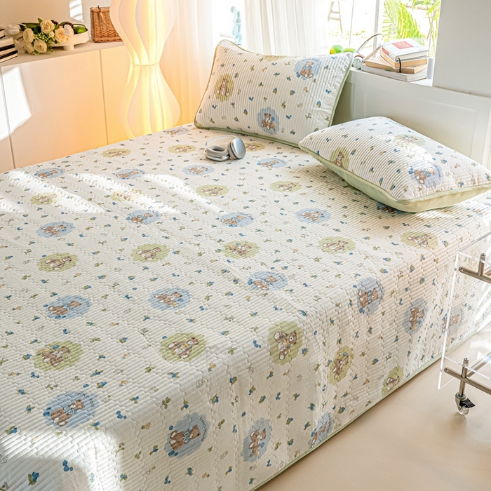 91家纺网 家纺一手货源 找家纺 X猫先生 2026新款全棉床盖小清新夹棉床单炕盖四季跑量款 蜜罐熊