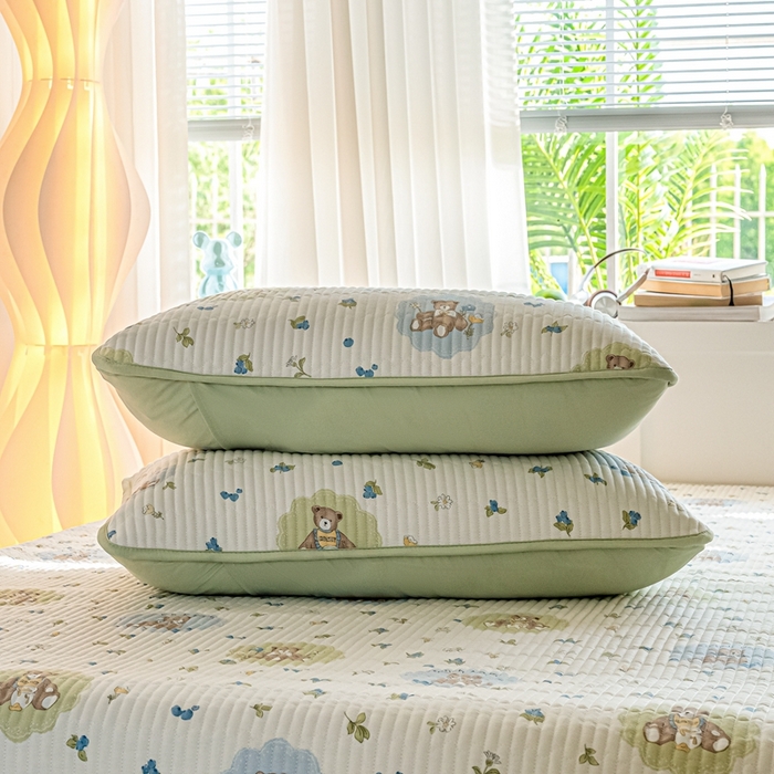 91家纺网 家纺一手货源 找家纺 X猫先生 2026新款全棉床盖小清新夹棉床单炕盖四季跑量款 蜜罐熊