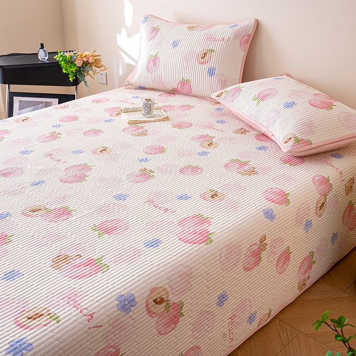 91家纺网 家纺一手货源 找家纺 X猫先生 2026新款全棉床盖小清新夹棉床单炕盖四季跑量款 蜜桃松鼠