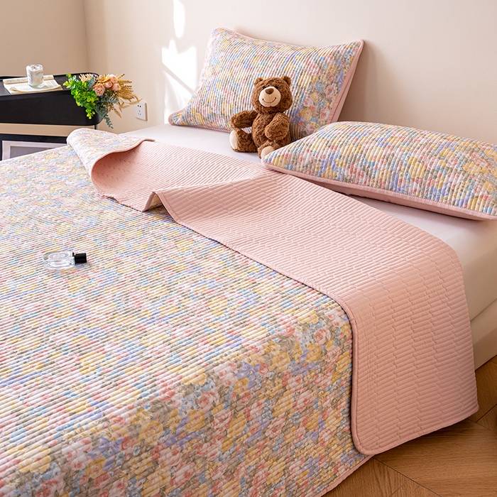 91家纺网 家纺一手货源 找家纺 X猫先生 2026新款全棉床盖小清新夹棉床单炕盖四季跑量款 暖阳绿意