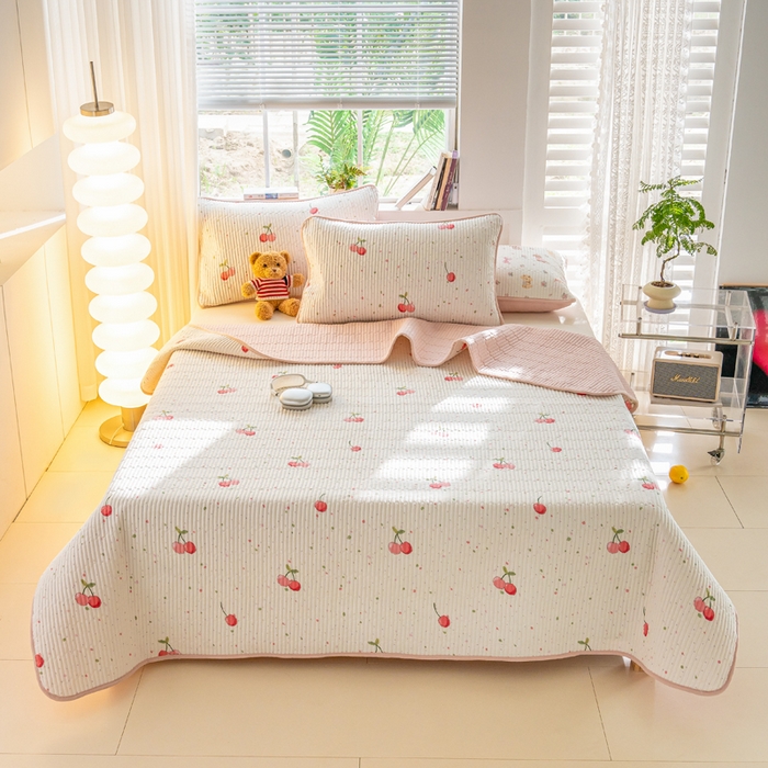 91家纺网 家纺一手货源 找家纺 X猫先生 2026新款全棉床盖小清新夹棉床单炕盖四季跑量款 七彩樱桃