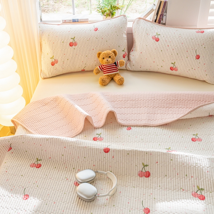 91家纺网 家纺一手货源 找家纺 X猫先生 2026新款全棉床盖小清新夹棉床单炕盖四季跑量款 七彩樱桃