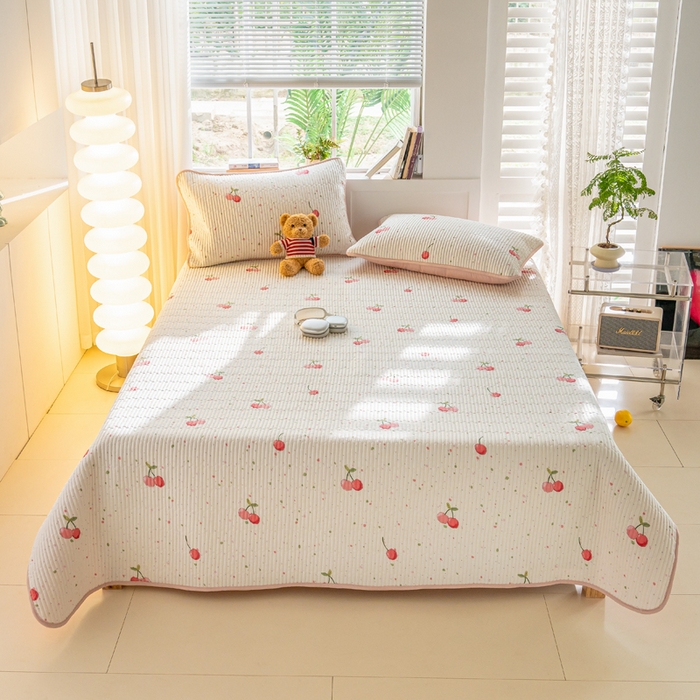 91家纺网 家纺一手货源 找家纺 X猫先生 2026新款全棉床盖小清新夹棉床单炕盖四季跑量款 七彩樱桃